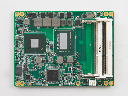 3rd Gen Intel<sup>®</sup> Core™ i7 1.7 GHz COM-Express Basic Module, Wide Temp (-20~80C)